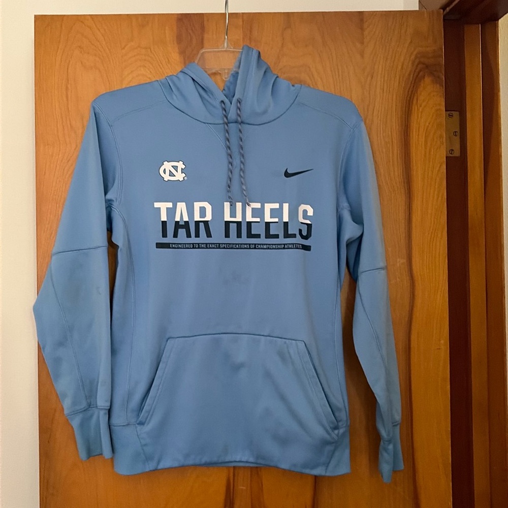 Men’s Nike NC hoodie